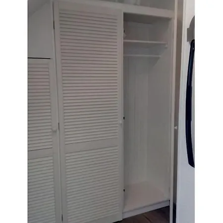 With 1 Bedroom *
